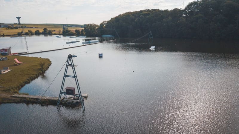 Full-size cable vs. 2.0-systeem: welke wakeboardsetup past bij jou?